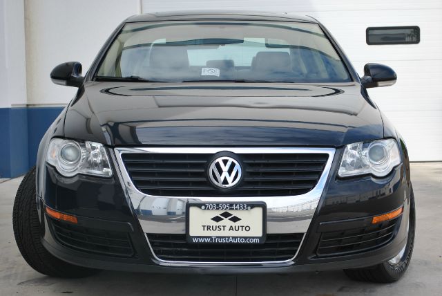 2006 Volkswagen Passat 4DR SDN LE V6 AT