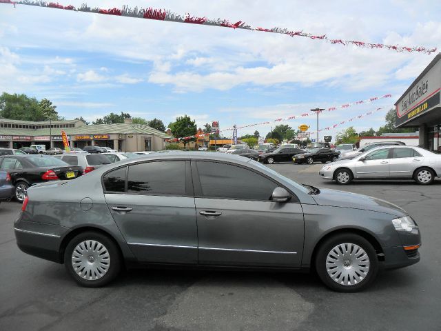 2006 Volkswagen Passat 4DR SDN LE V6 AT