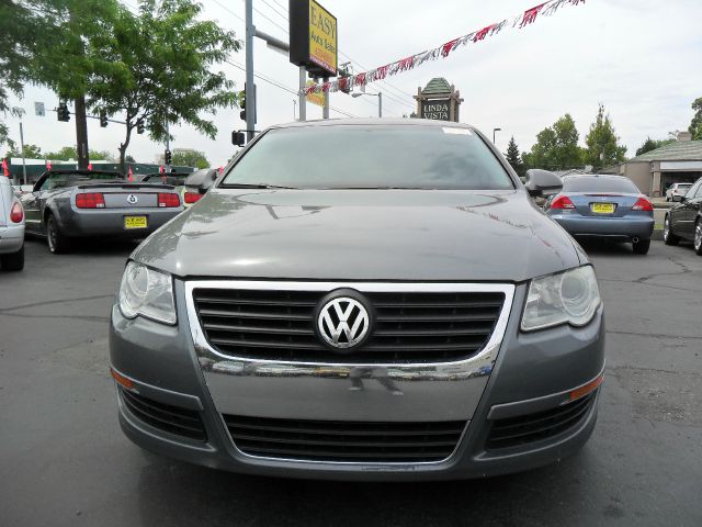 2006 Volkswagen Passat 4DR SDN LE V6 AT