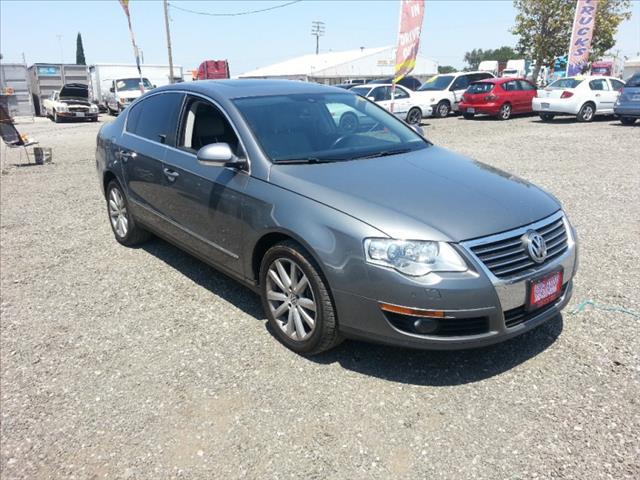 2006 Volkswagen Passat XL Crew Cab SD