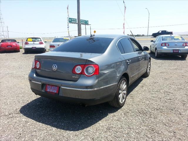 2006 Volkswagen Passat XL Crew Cab SD