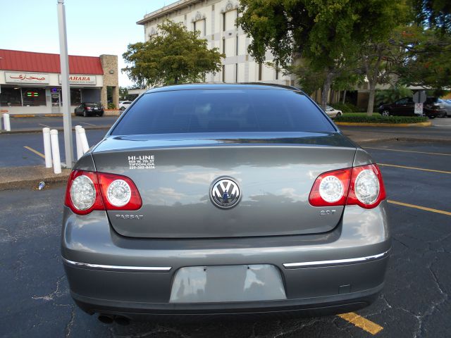 2006 Volkswagen Passat 4DR SDN LE V6 AT