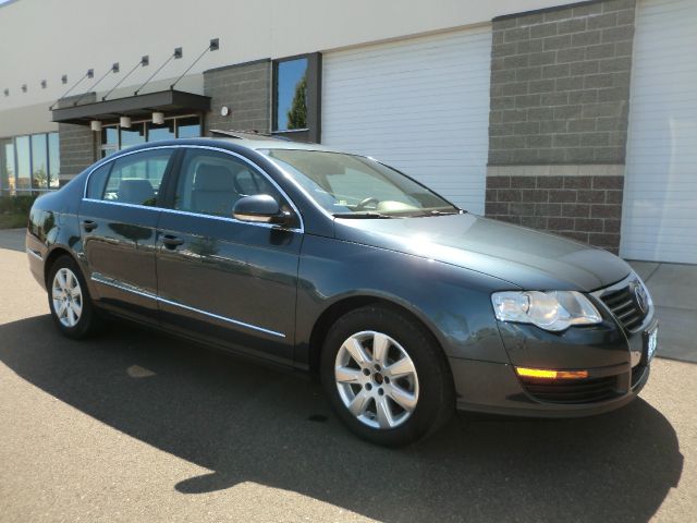 2006 Volkswagen Passat 4DR SDN LE V6 AT