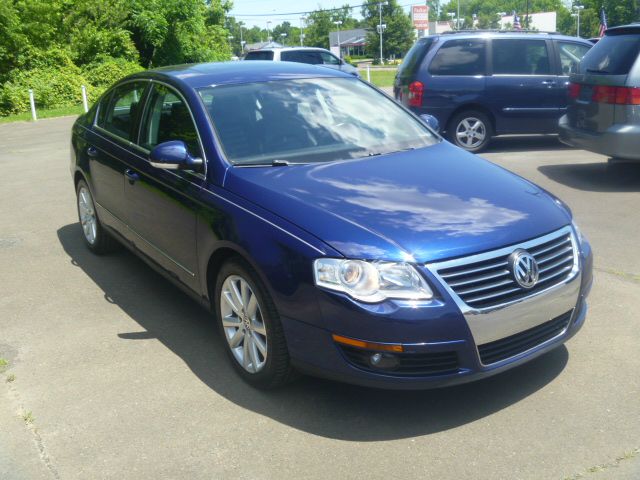 2006 Volkswagen Passat 4dr Sdn GS Plus