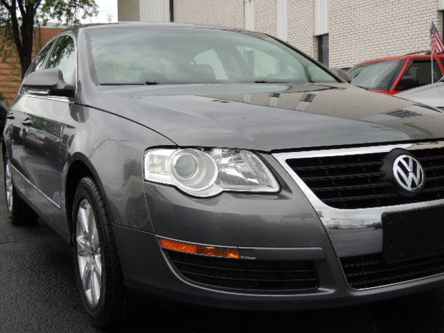 2006 Volkswagen Passat 4DR SDN LE V6 AT