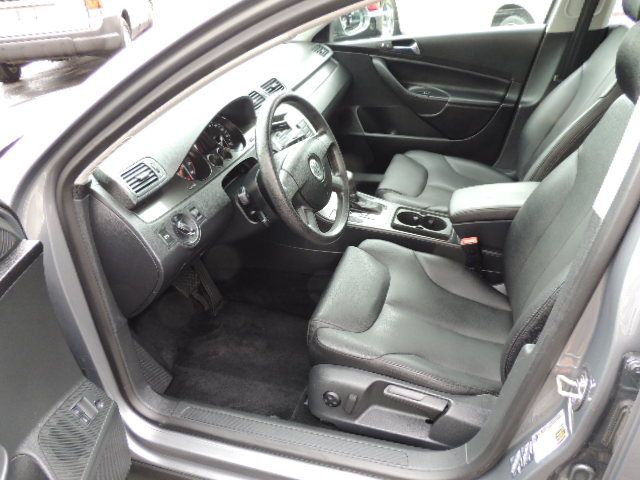 2006 Volkswagen Passat 4DR SDN LE V6 AT