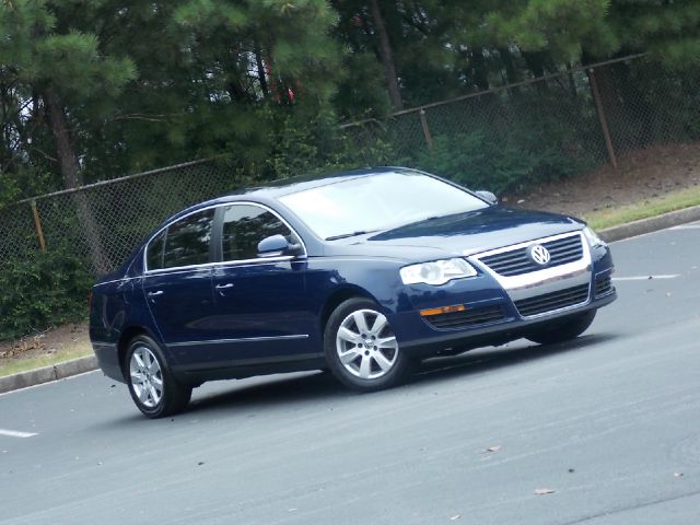 2006 Volkswagen Passat 4DR SDN LE V6 AT