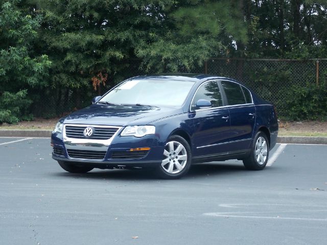 2006 Volkswagen Passat 4DR SDN LE V6 AT