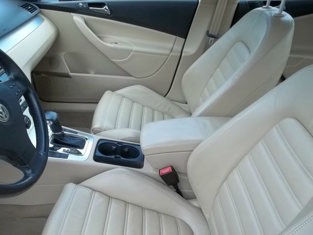 2006 Volkswagen Passat Touringone Owner