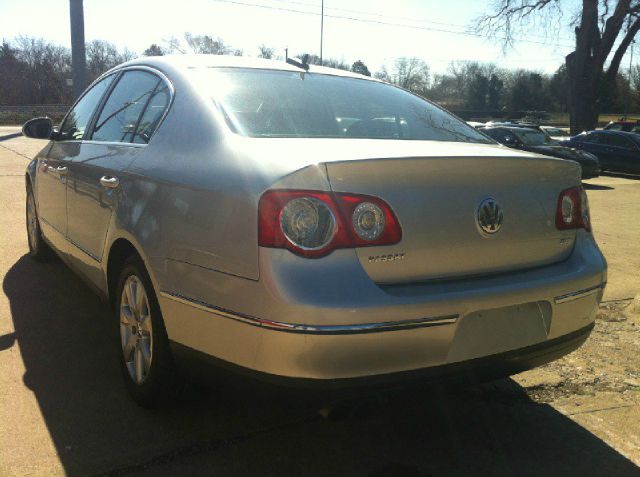 2006 Volkswagen Passat 4DR SDN LE V6 AT