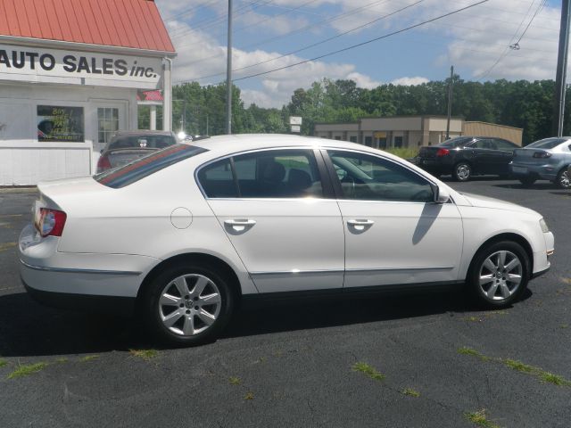 2006 Volkswagen Passat Wagon SE