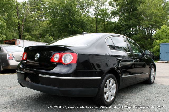 2006 Volkswagen Passat 4DR SDN LE V6 AT