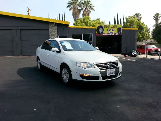 2006 Volkswagen Passat 4DR SDN LE V6 AT