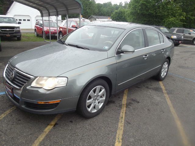 2006 Volkswagen Passat X