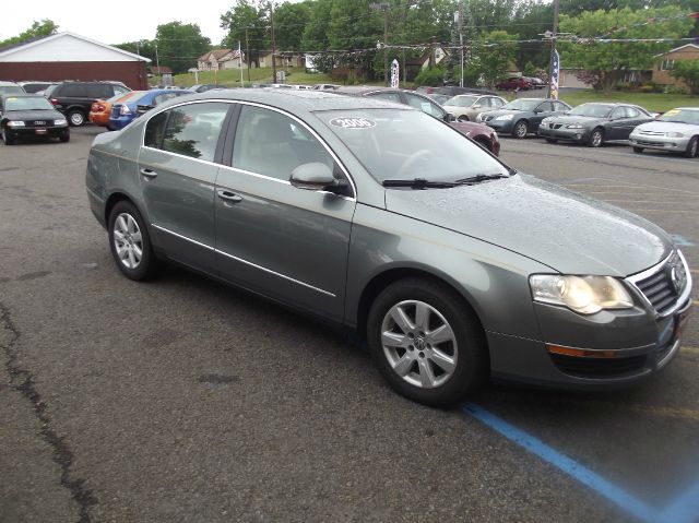 2006 Volkswagen Passat X