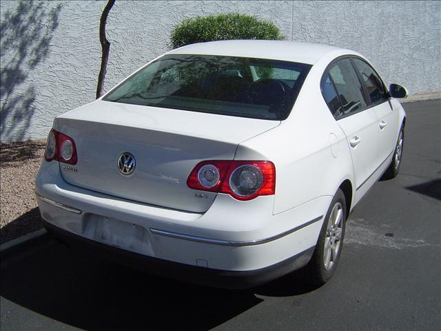 2006 Volkswagen Passat Wagon SE