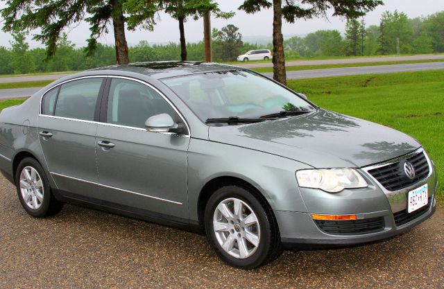 2006 Volkswagen Passat 4DR SDN LE V6 AT