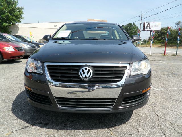 2006 Volkswagen Passat 4DR SDN LE V6 AT