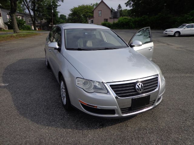 2006 Volkswagen Passat 4DR SDN LE V6 AT