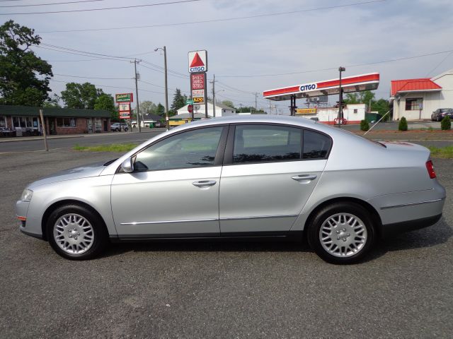 2006 Volkswagen Passat 4DR SDN LE V6 AT