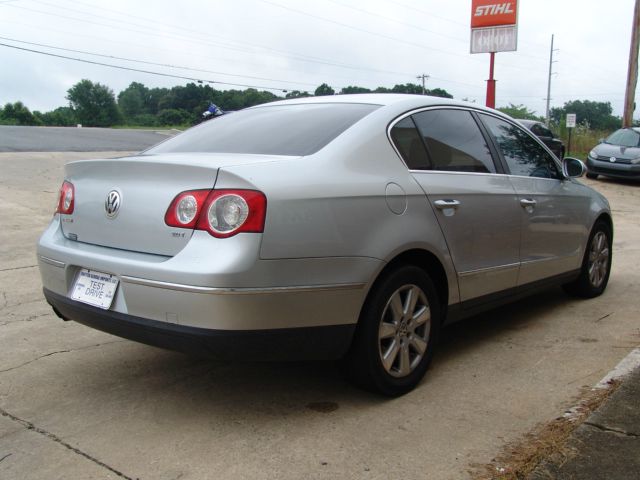 2006 Volkswagen Passat 4DR SDN LE V6 AT