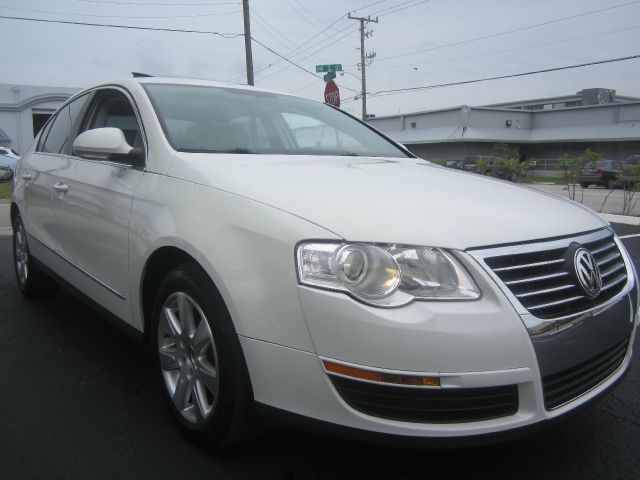 2006 Volkswagen Passat Wagon SE