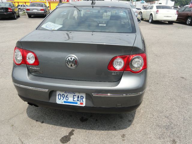 2006 Volkswagen Passat G35x 4dr Sdn AWD Auto Sedan