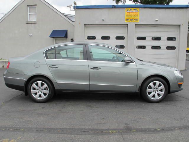 2006 Volkswagen Passat 4DR SDN LE V6 AT