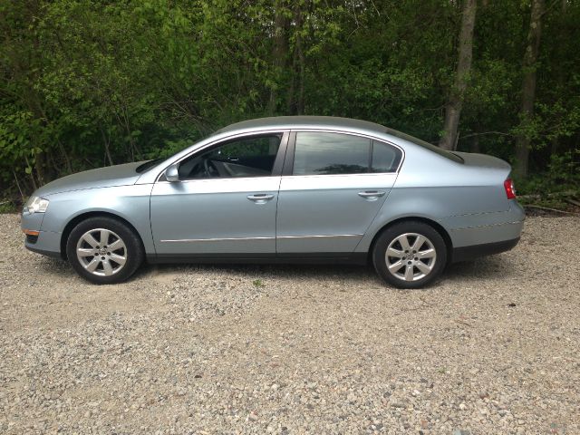 2006 Volkswagen Passat 4DR SDN LE V6 AT