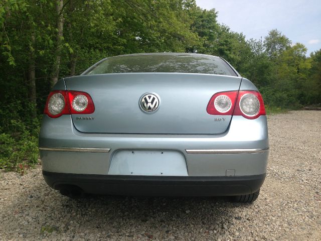 2006 Volkswagen Passat 4DR SDN LE V6 AT