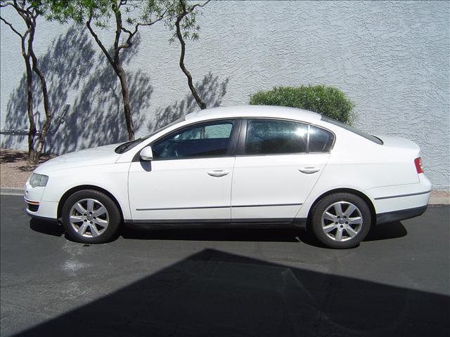 2006 Volkswagen Passat Wagon SE