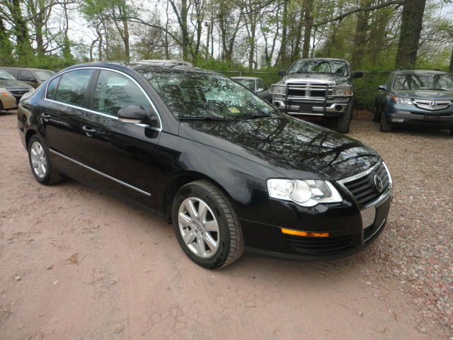 2006 Volkswagen Passat 4DR SDN LE V6 AT