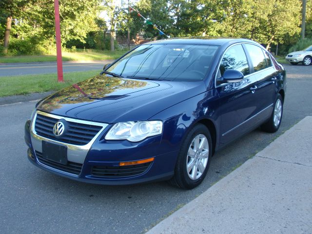 2006 Volkswagen Passat 4DR SDN LE V6 AT