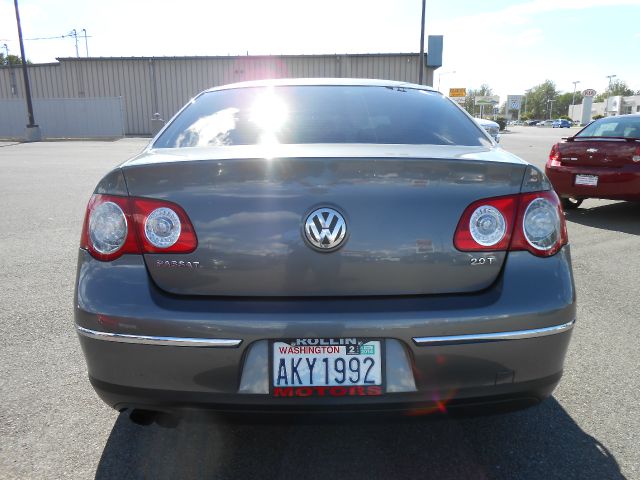 2006 Volkswagen Passat 4DR SDN LE V6 AT