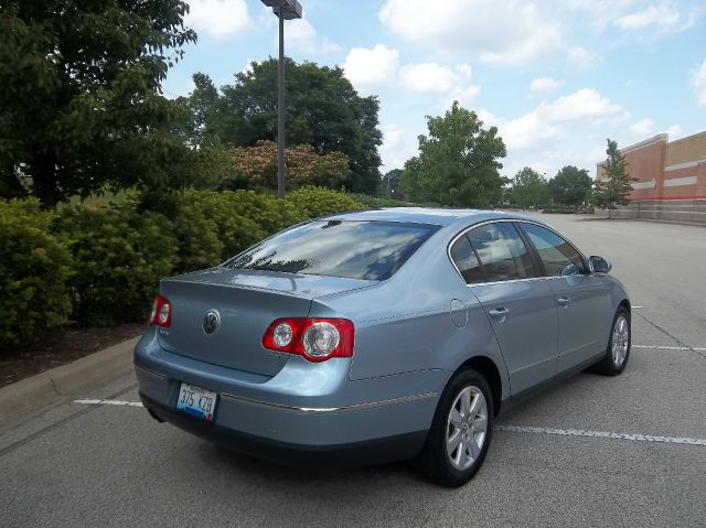 2006 Volkswagen Passat 4DR SDN LE V6 AT