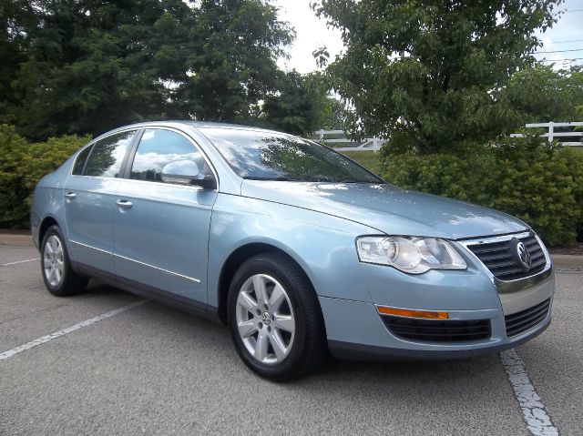 2006 Volkswagen Passat 4DR SDN LE V6 AT