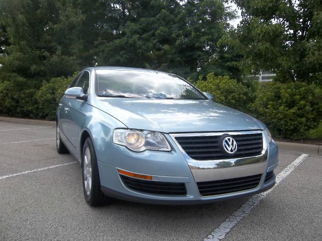 2006 Volkswagen Passat 4DR SDN LE V6 AT