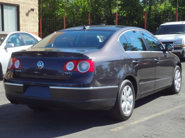 2006 Volkswagen Passat 4DR SDN LE V6 AT