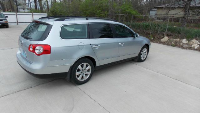 2007 Volkswagen Passat Base