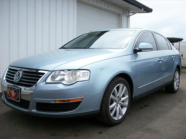 2007 Volkswagen Passat 4dr Sdn V6 Auto LE