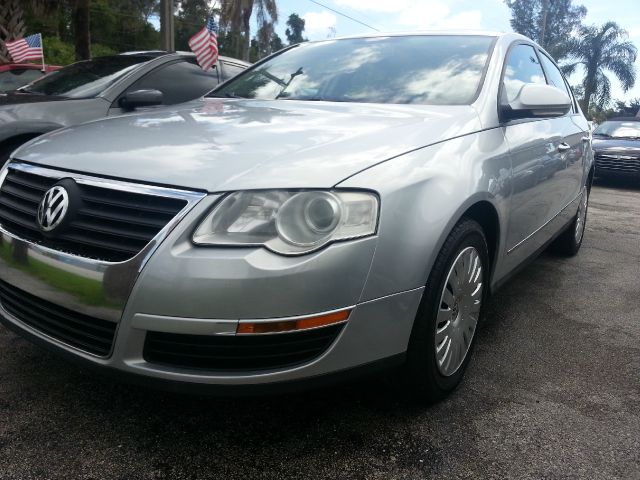 2007 Volkswagen Passat 4DR SDN LE V6 AT