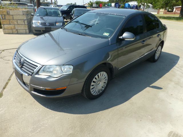 2007 Volkswagen Passat 4DR SDN LE V6 AT