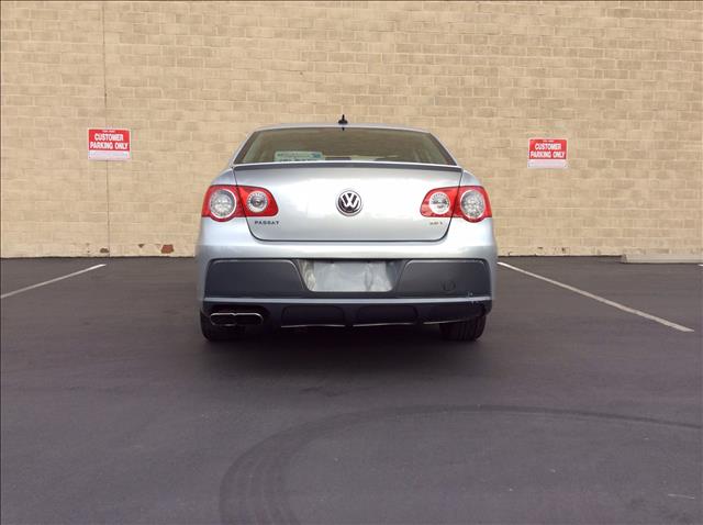 2008 Volkswagen Passat 4x4 LTZ