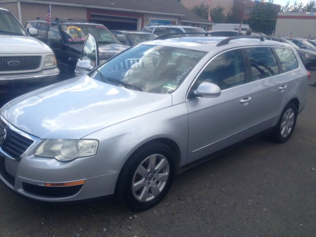 2008 Volkswagen Passat Unknown