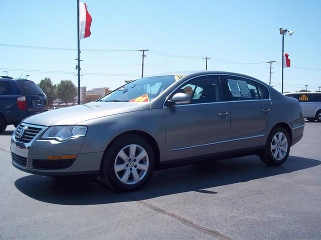 2008 Volkswagen Passat Unknown