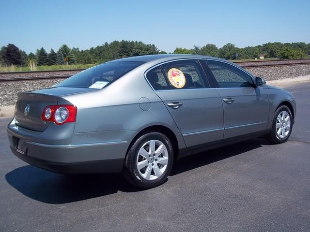 2008 Volkswagen Passat Unknown