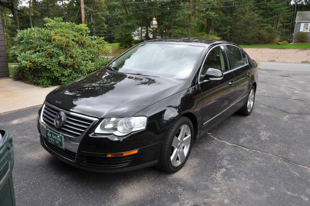 2008 Volkswagen Passat 4x4 LTZ