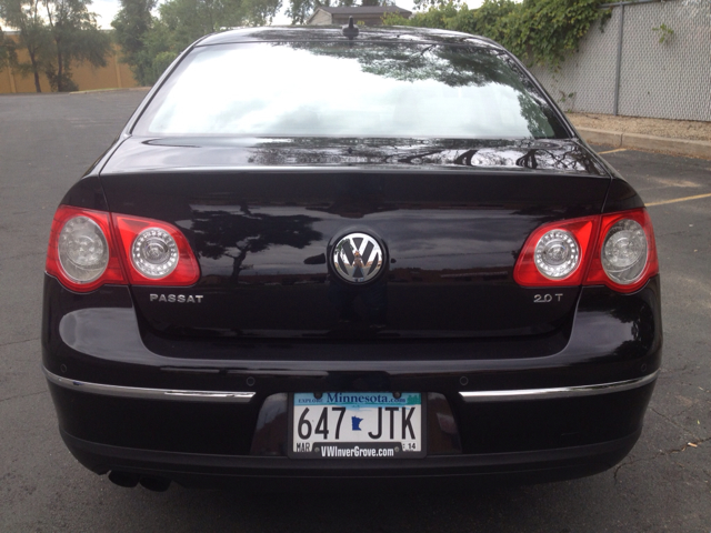 2008 Volkswagen Passat D/L