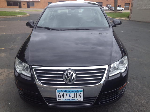 2008 Volkswagen Passat D/L