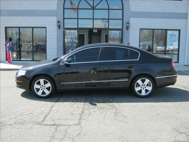 2008 Volkswagen Passat D/L